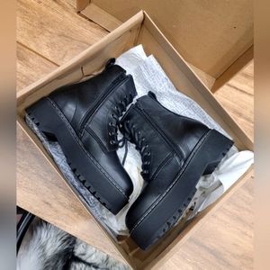 Steve Madden Bettyy Black combat boot women's 8